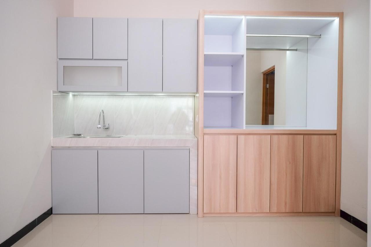 Reddoorz Syariah Near Solo Paragon Mall 2 Bonorejo Екстериор снимка